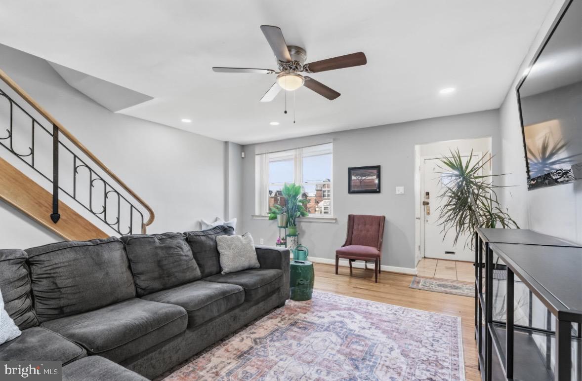 OAK LANE - Residential