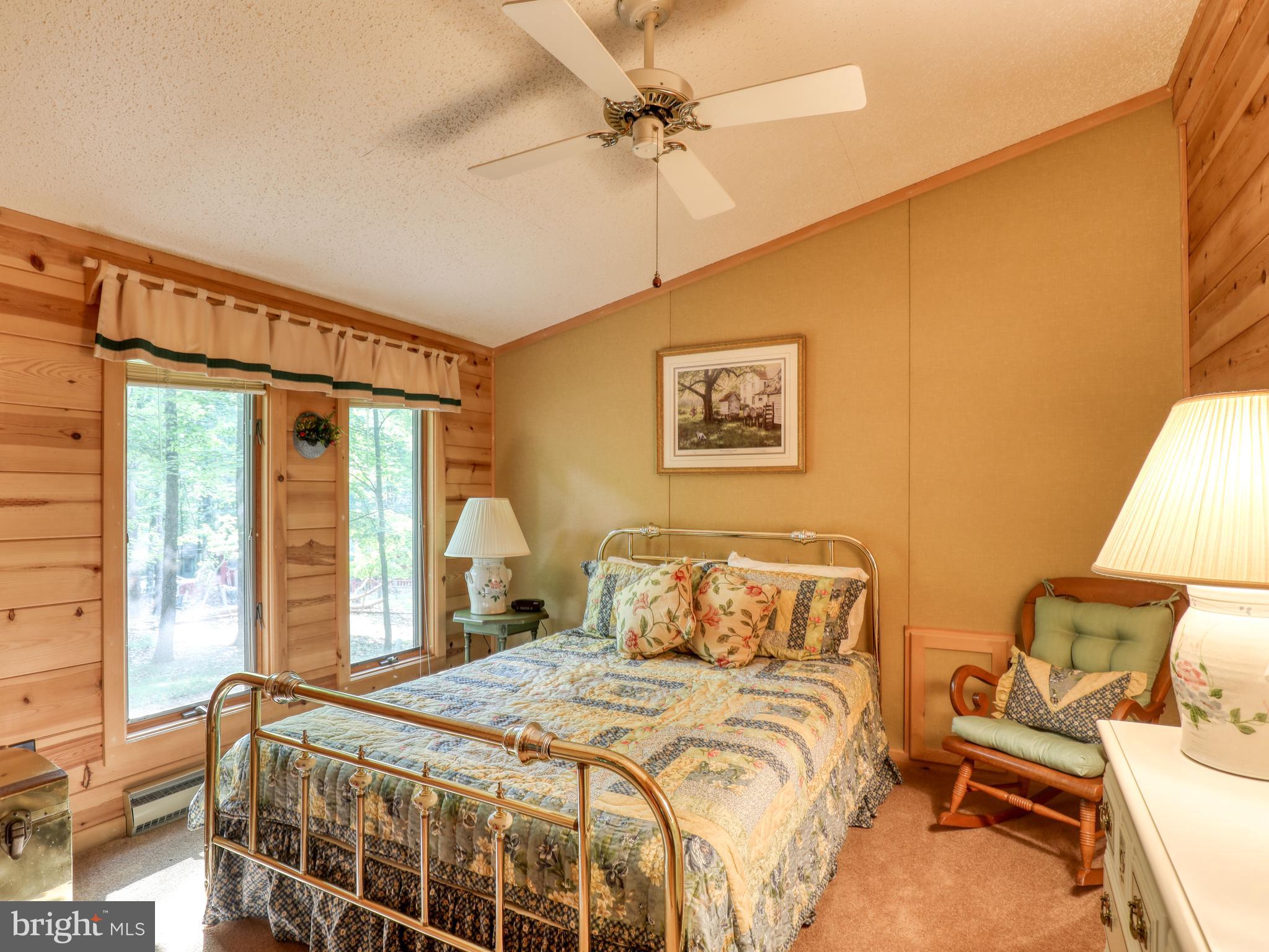 THE WOODS - Residential