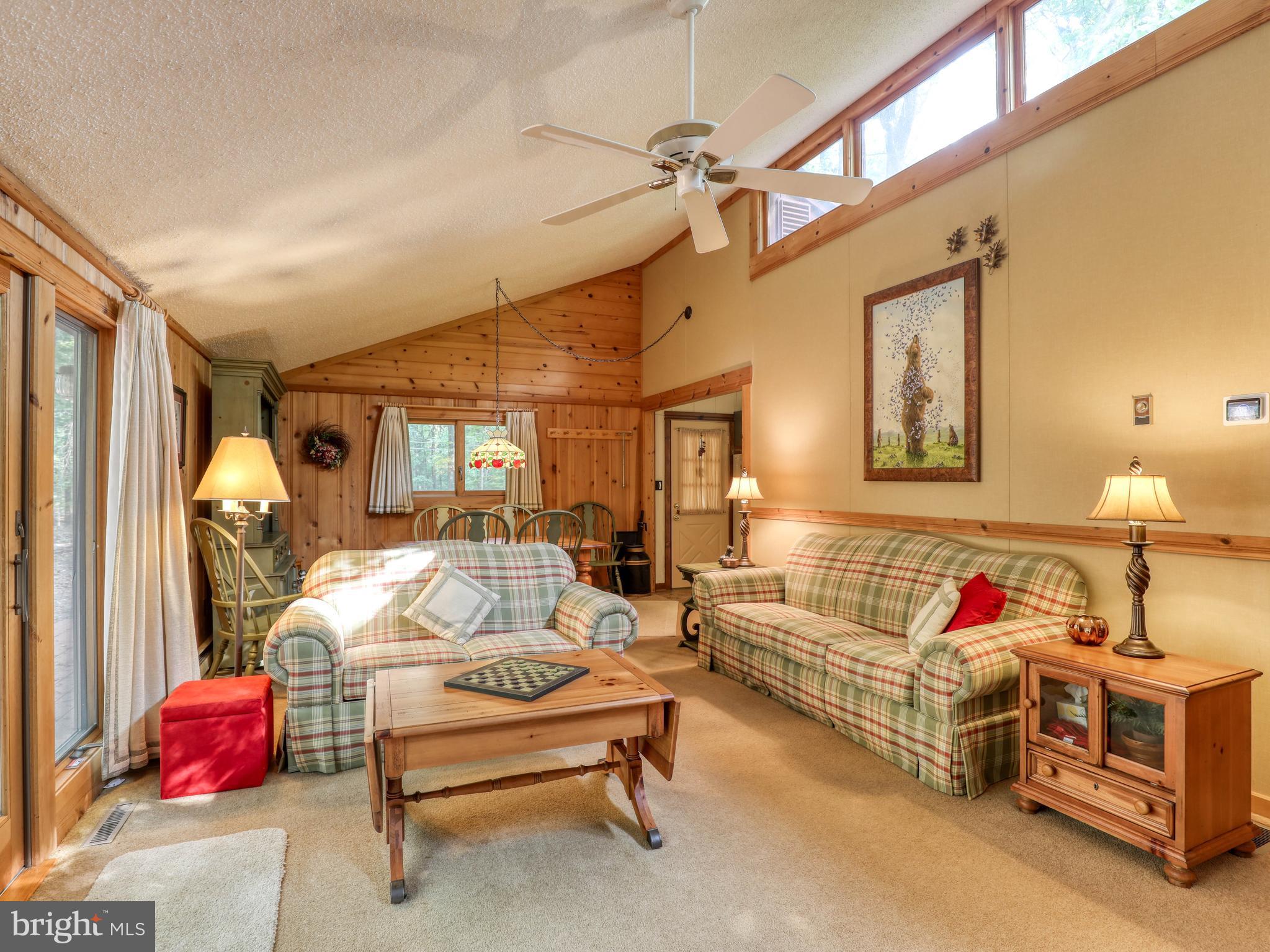 THE WOODS - Residential