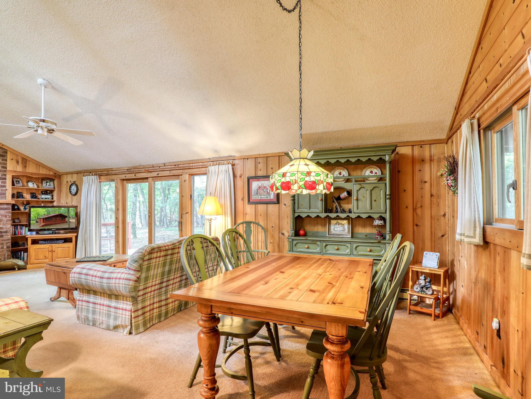 THE WOODS - Residential