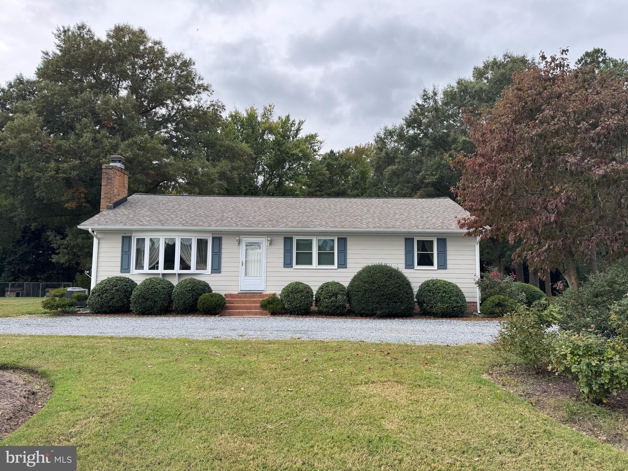 3523 CHATEAU DRIVE