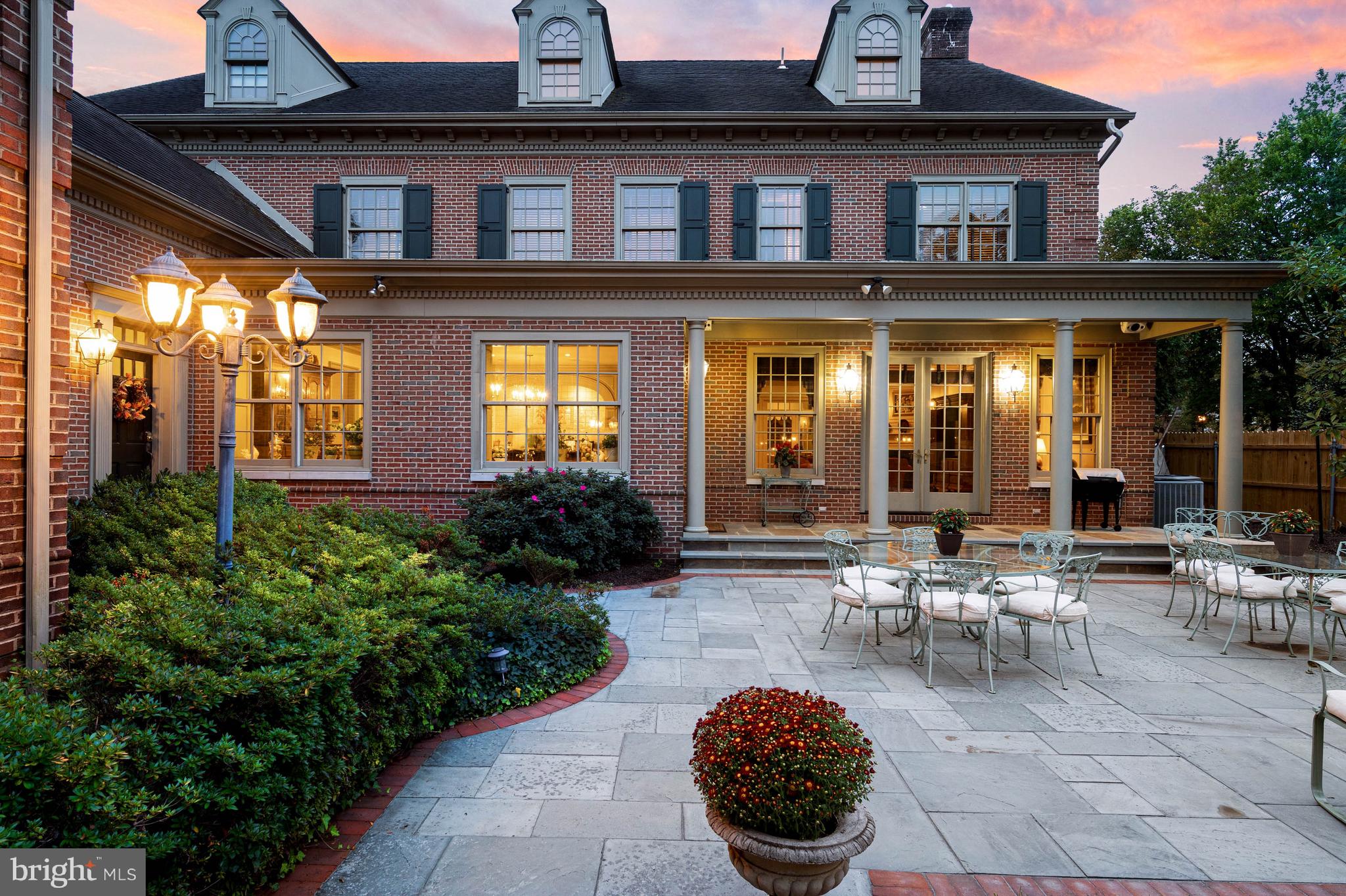 WESTOVER HILLS - Residential