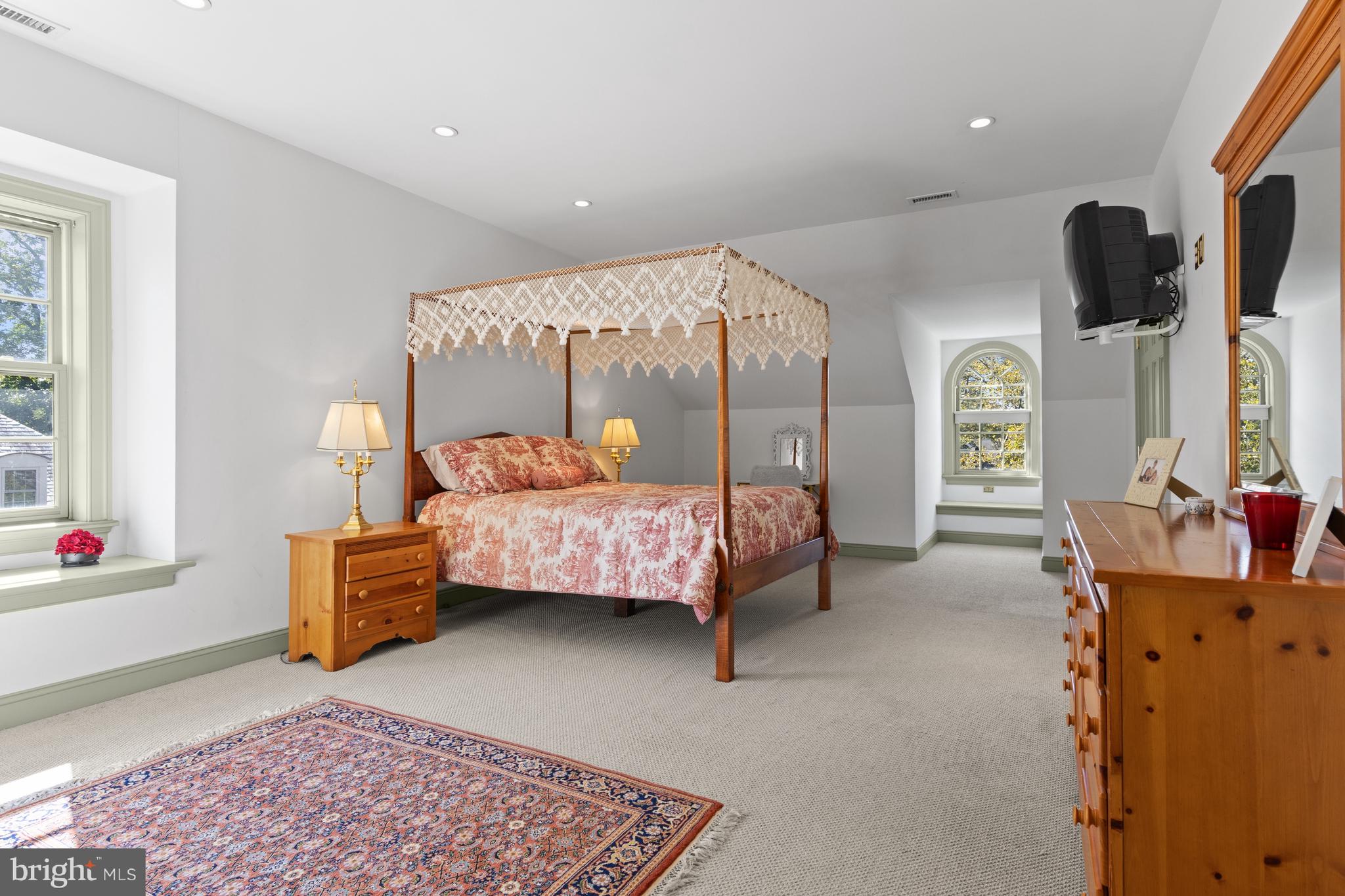 WESTOVER HILLS - Residential