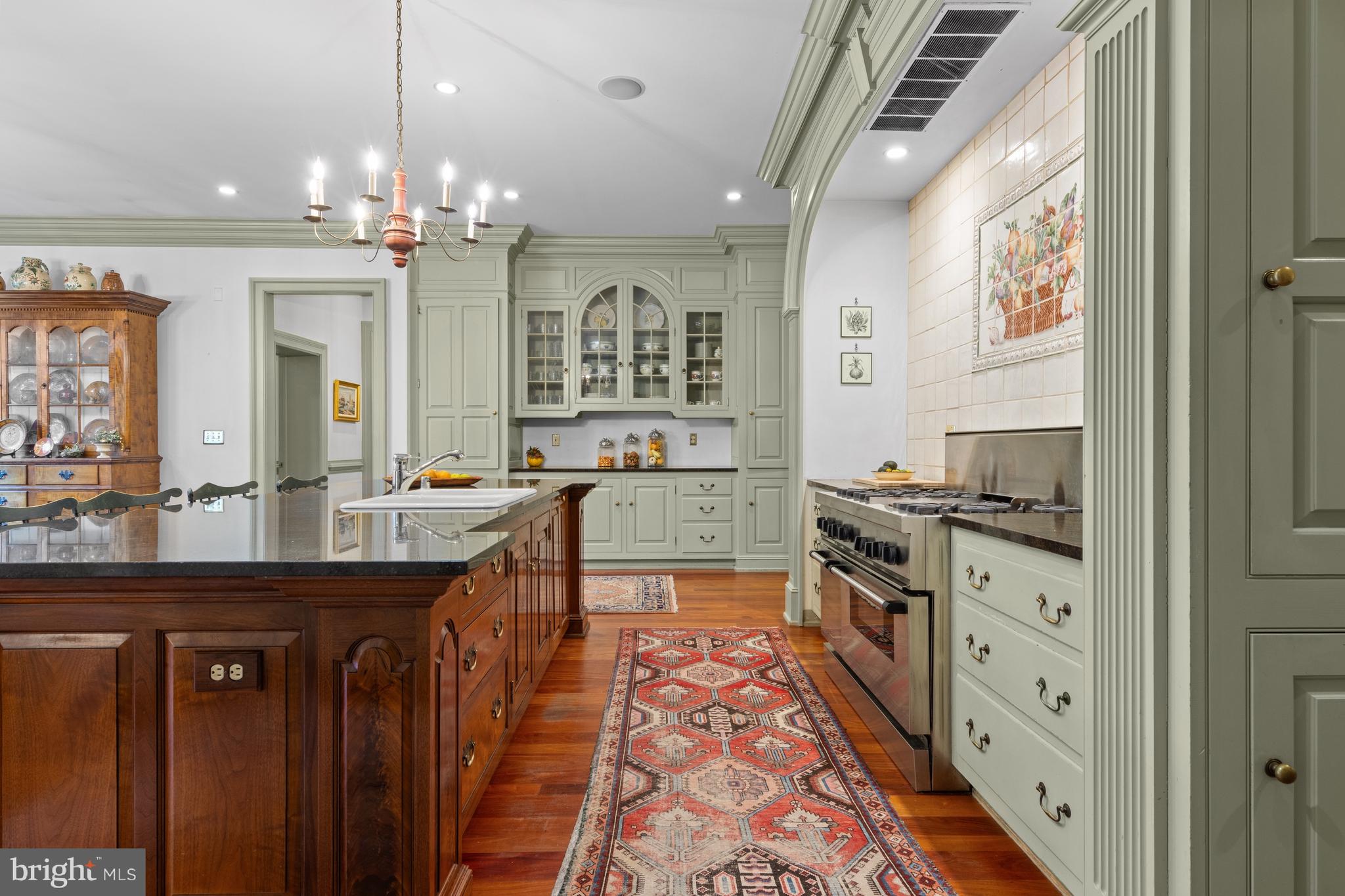 WESTOVER HILLS - Residential