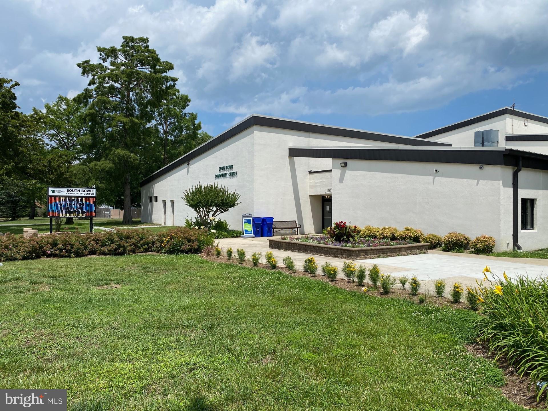 POINTER RIDGE - Residential