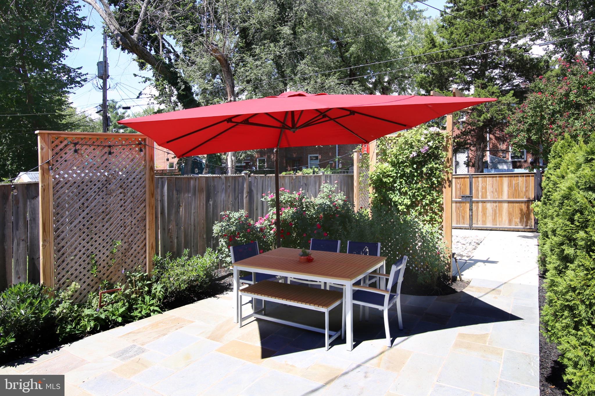 37 W REED AVENUE