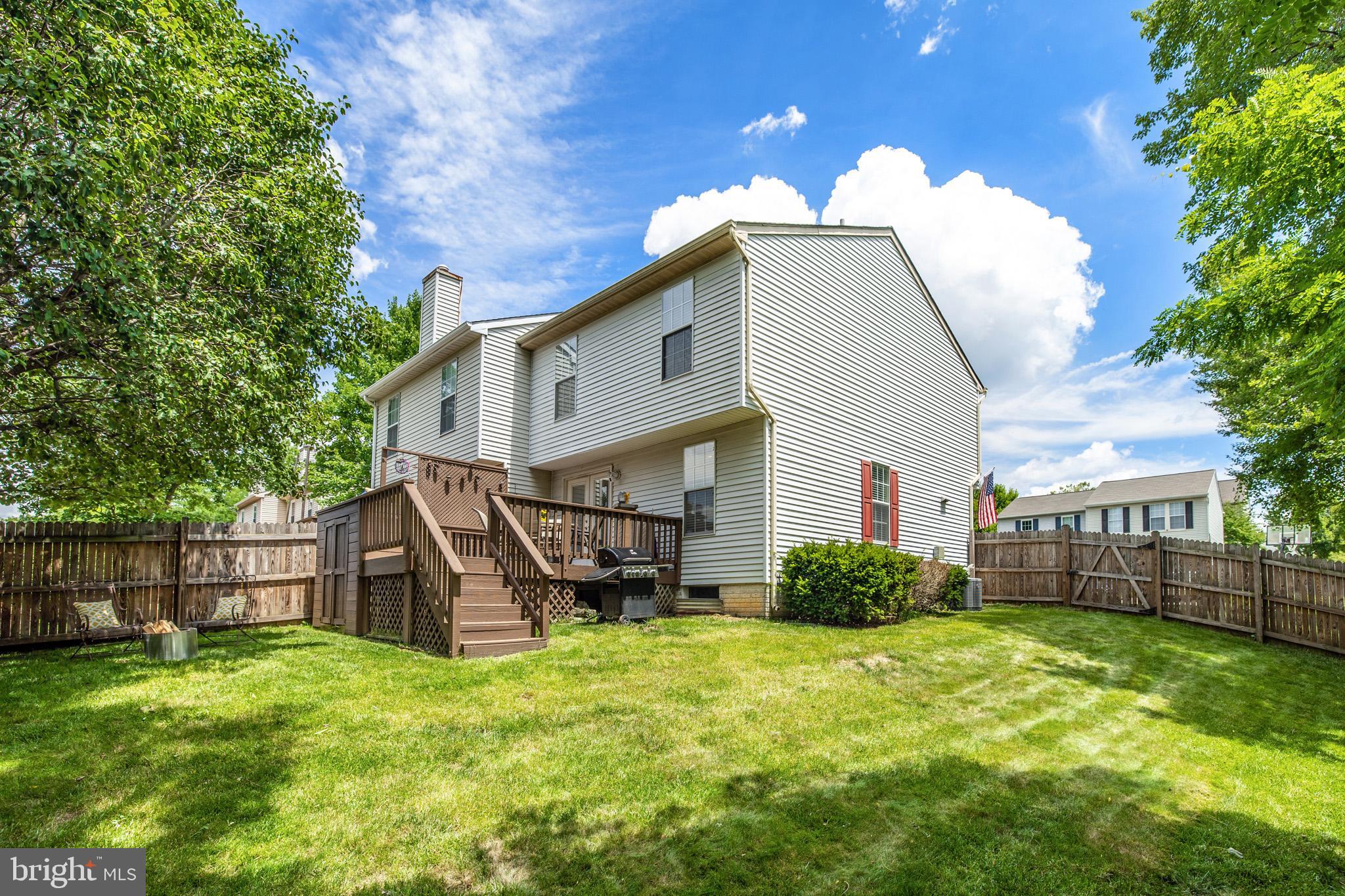 FOUR SEASONS ESTATES - Residential