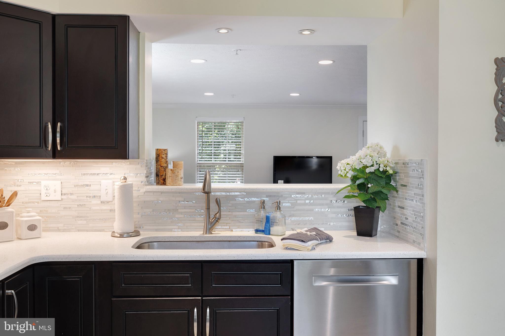 FOUR SEASONS ESTATES - Residential