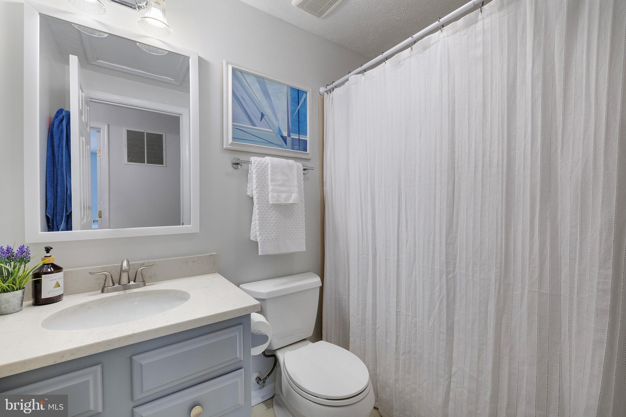 FOUR SEASONS ESTATES - Residential