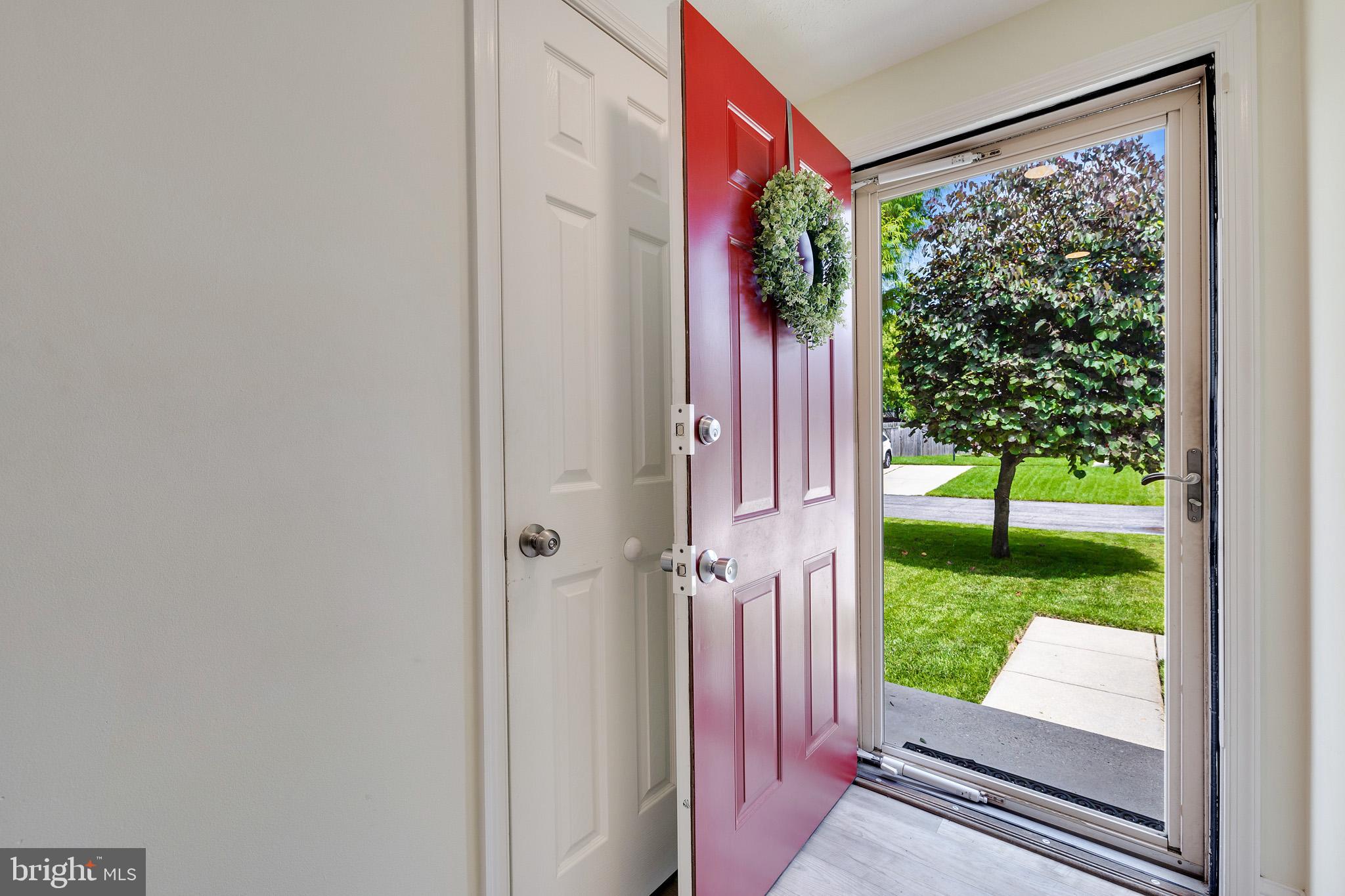 FOUR SEASONS ESTATES - Residential