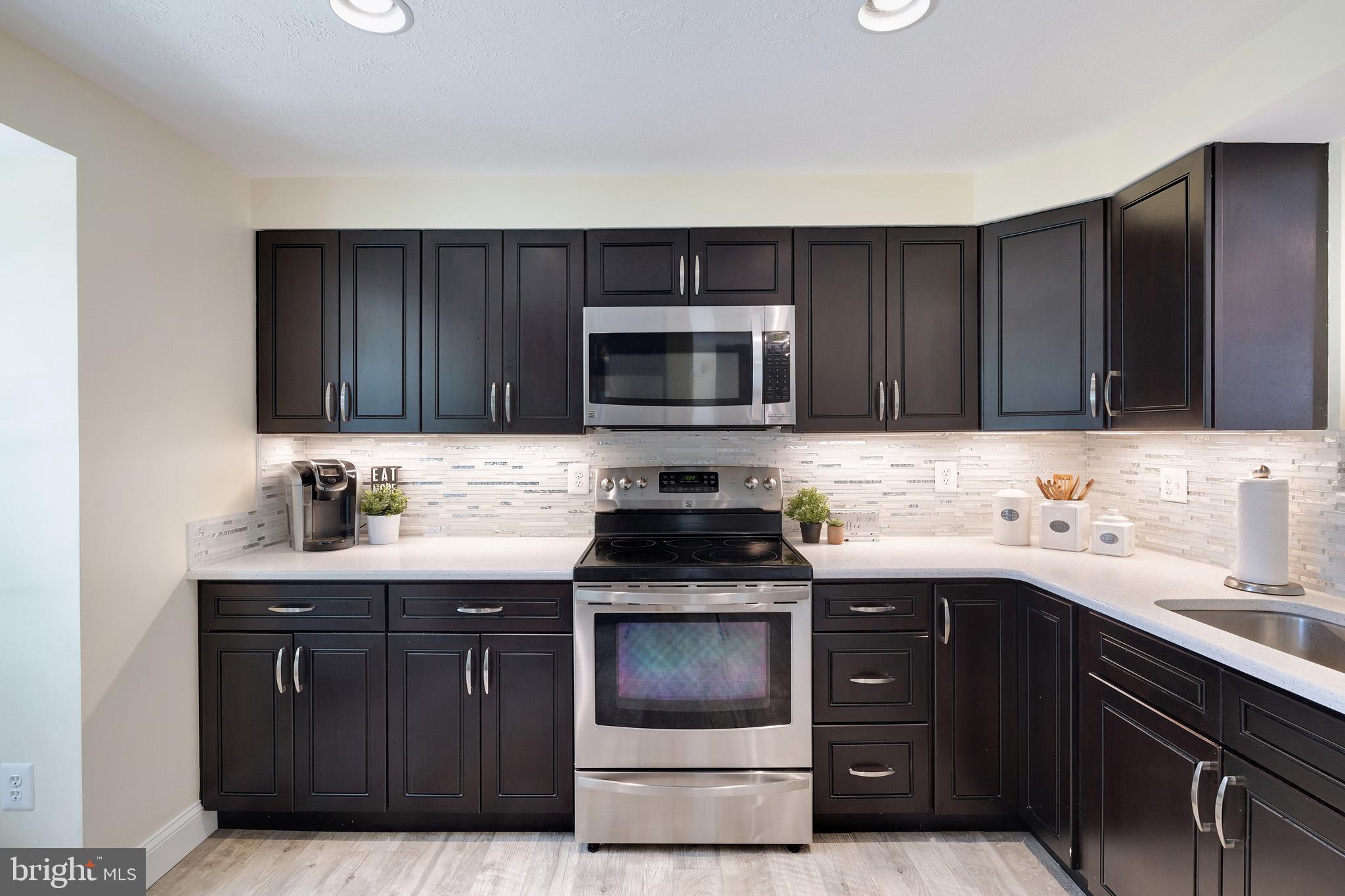 FOUR SEASONS ESTATES - Residential