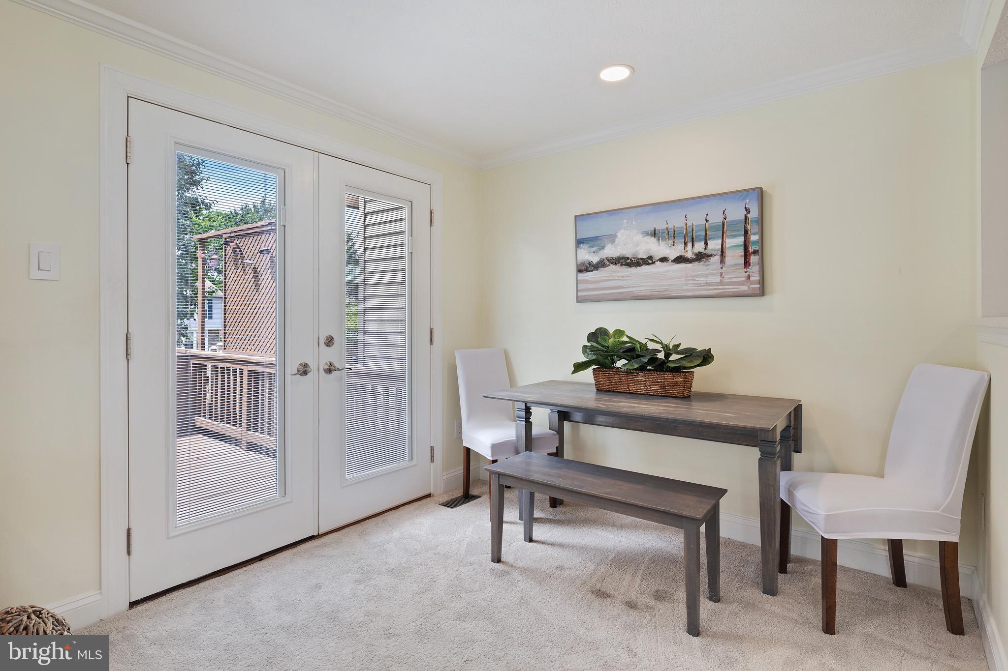 FOUR SEASONS ESTATES - Residential