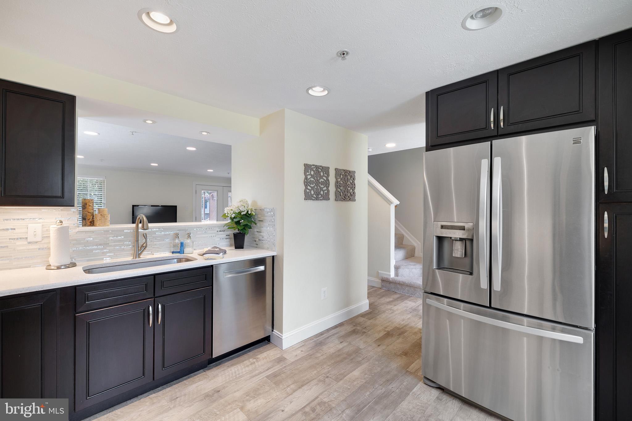 FOUR SEASONS ESTATES - Residential