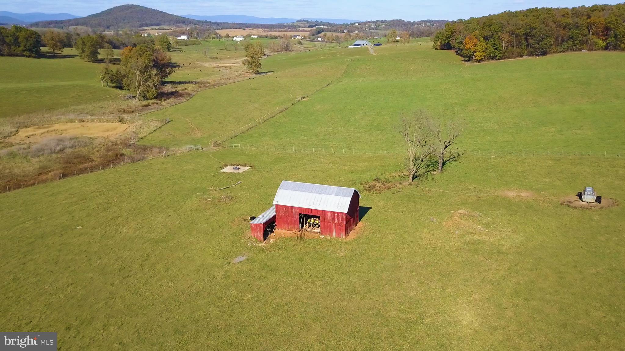 METES & BOUNDS - Land