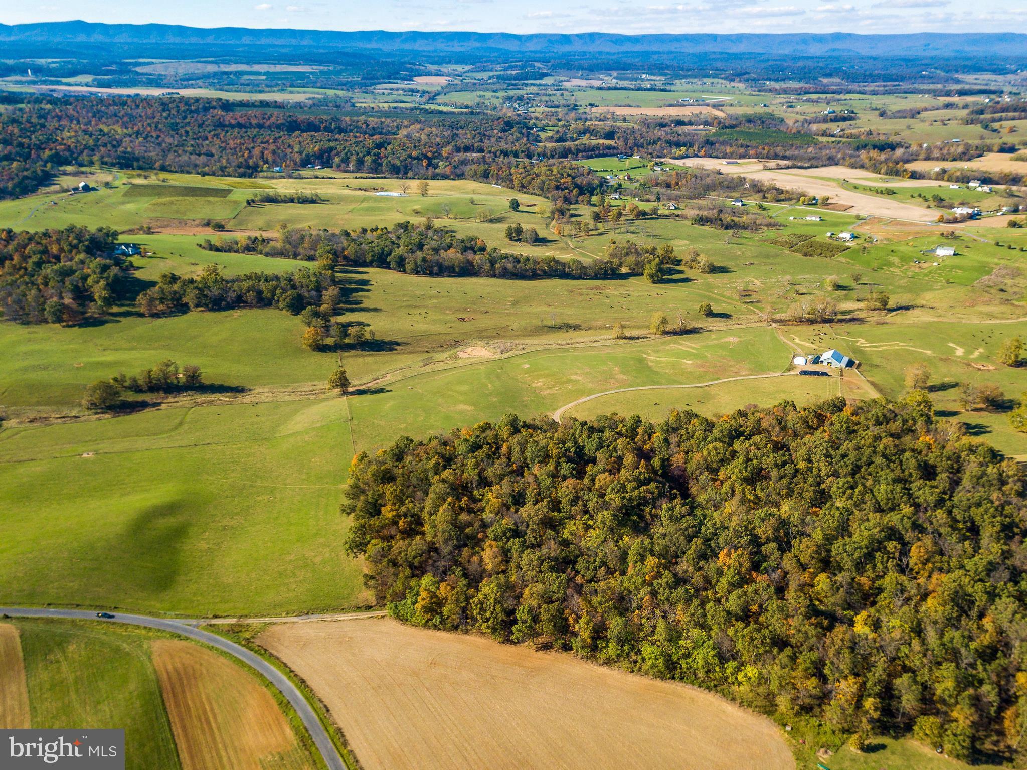 METES & BOUNDS - Land