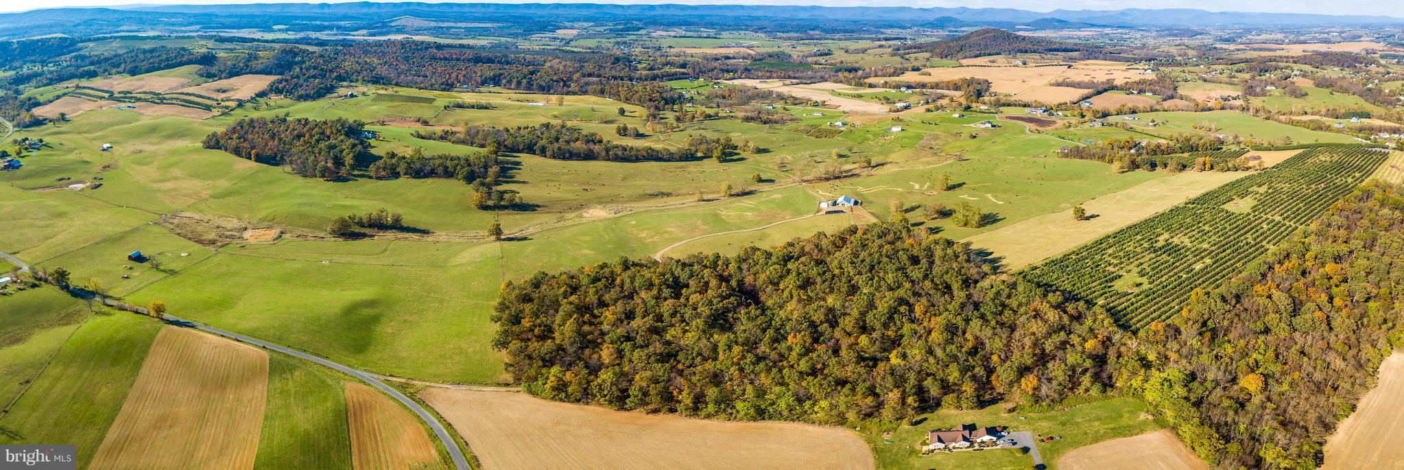 METES & BOUNDS - Land