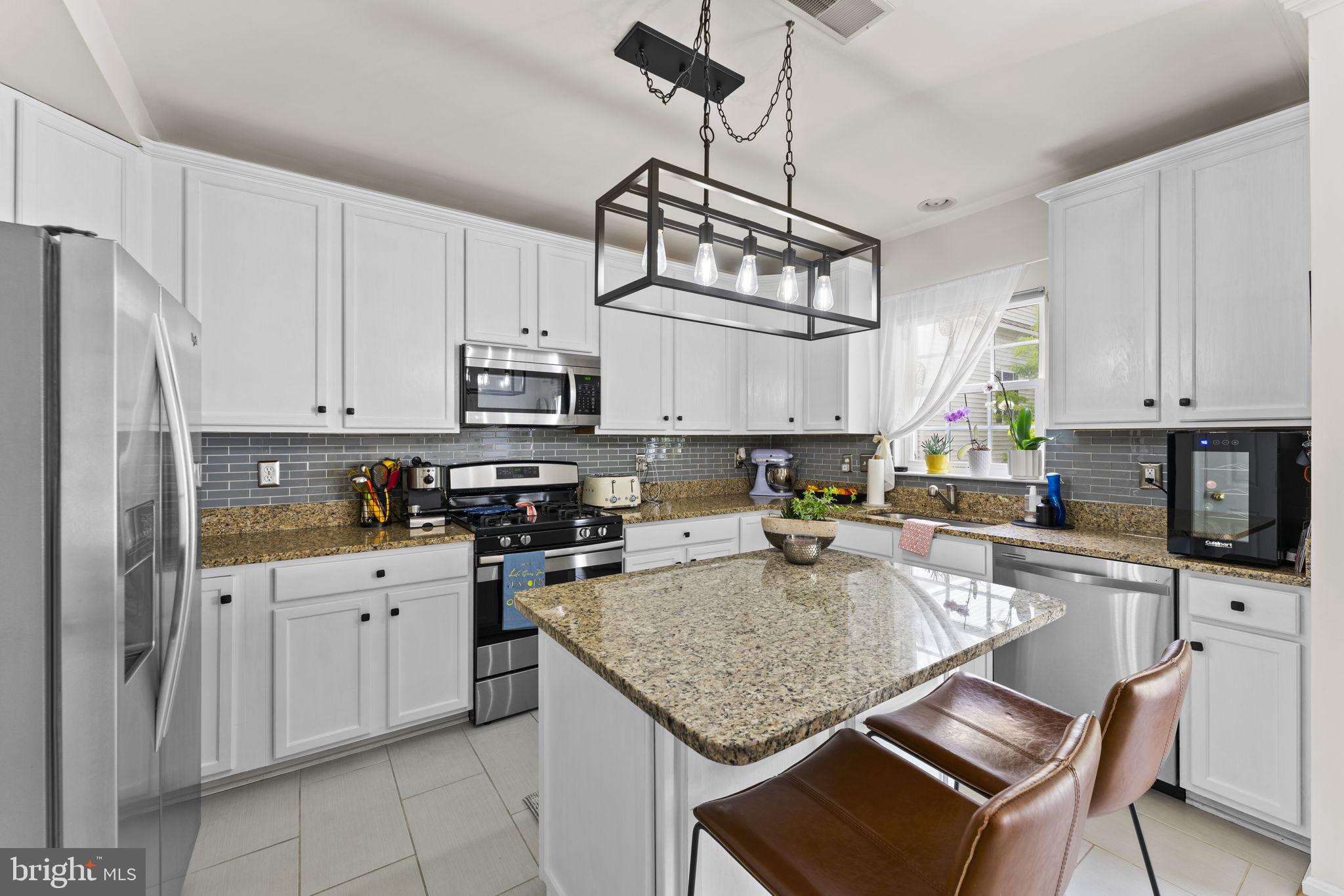 GROVE AT HUNTLEY MEADOWS - Residential Lease