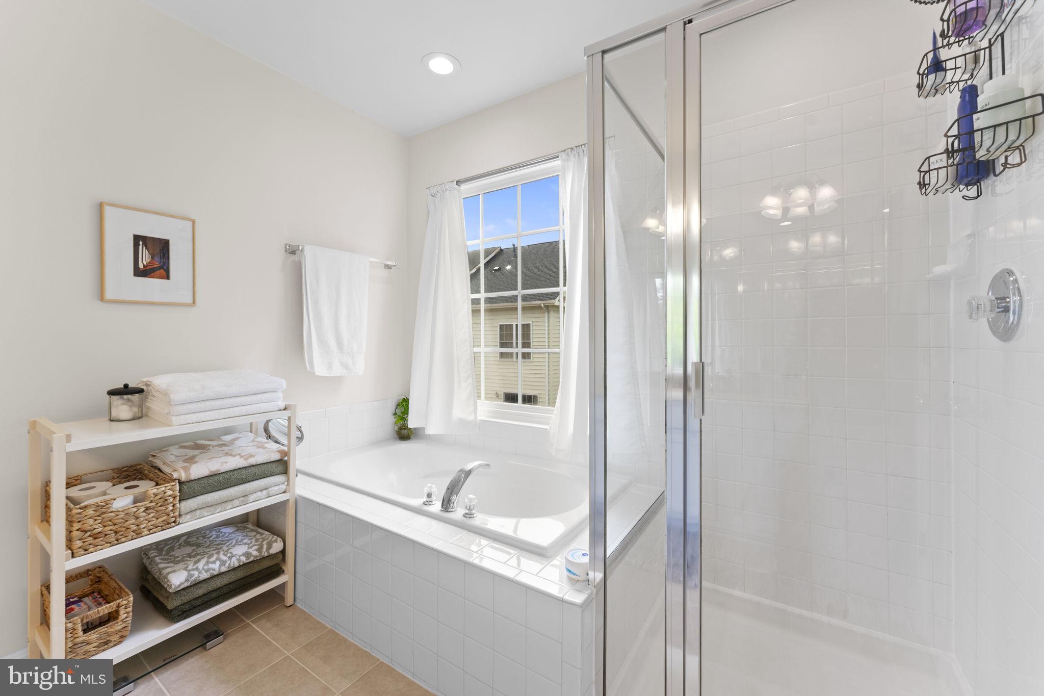 GROVE AT HUNTLEY MEADOWS - Residential Lease