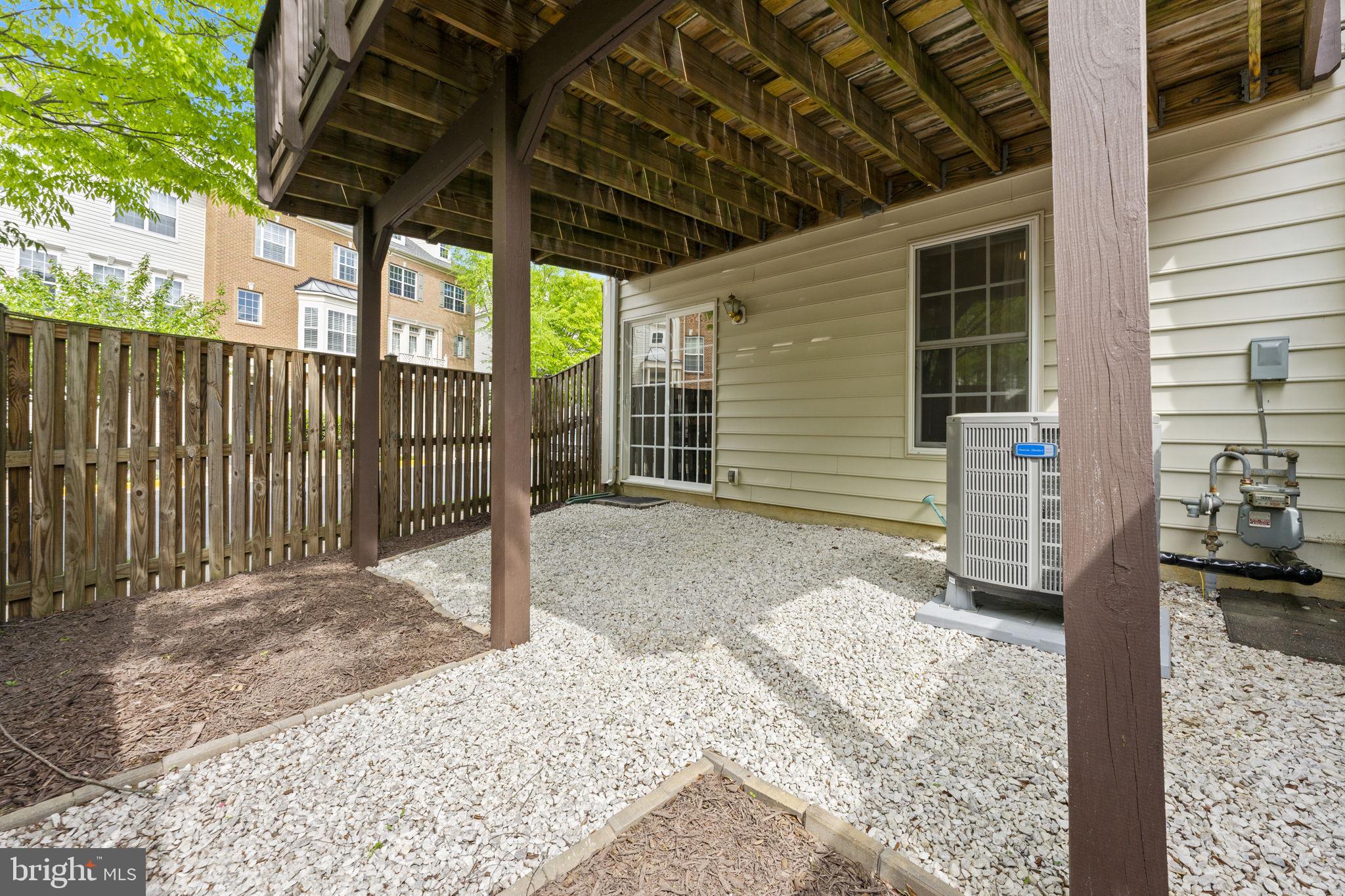 GROVE AT HUNTLEY MEADOWS - Residential Lease