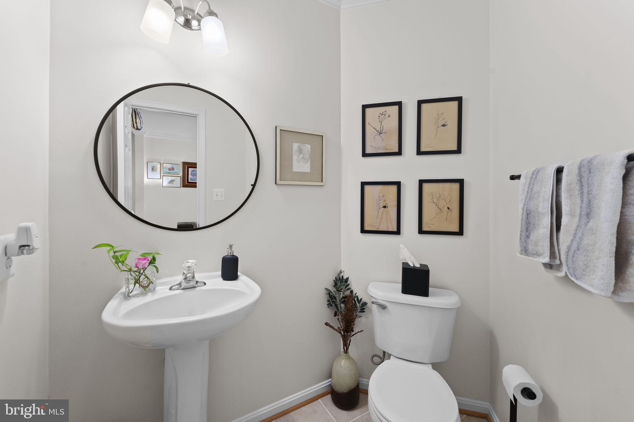 GROVE AT HUNTLEY MEADOWS - Residential Lease