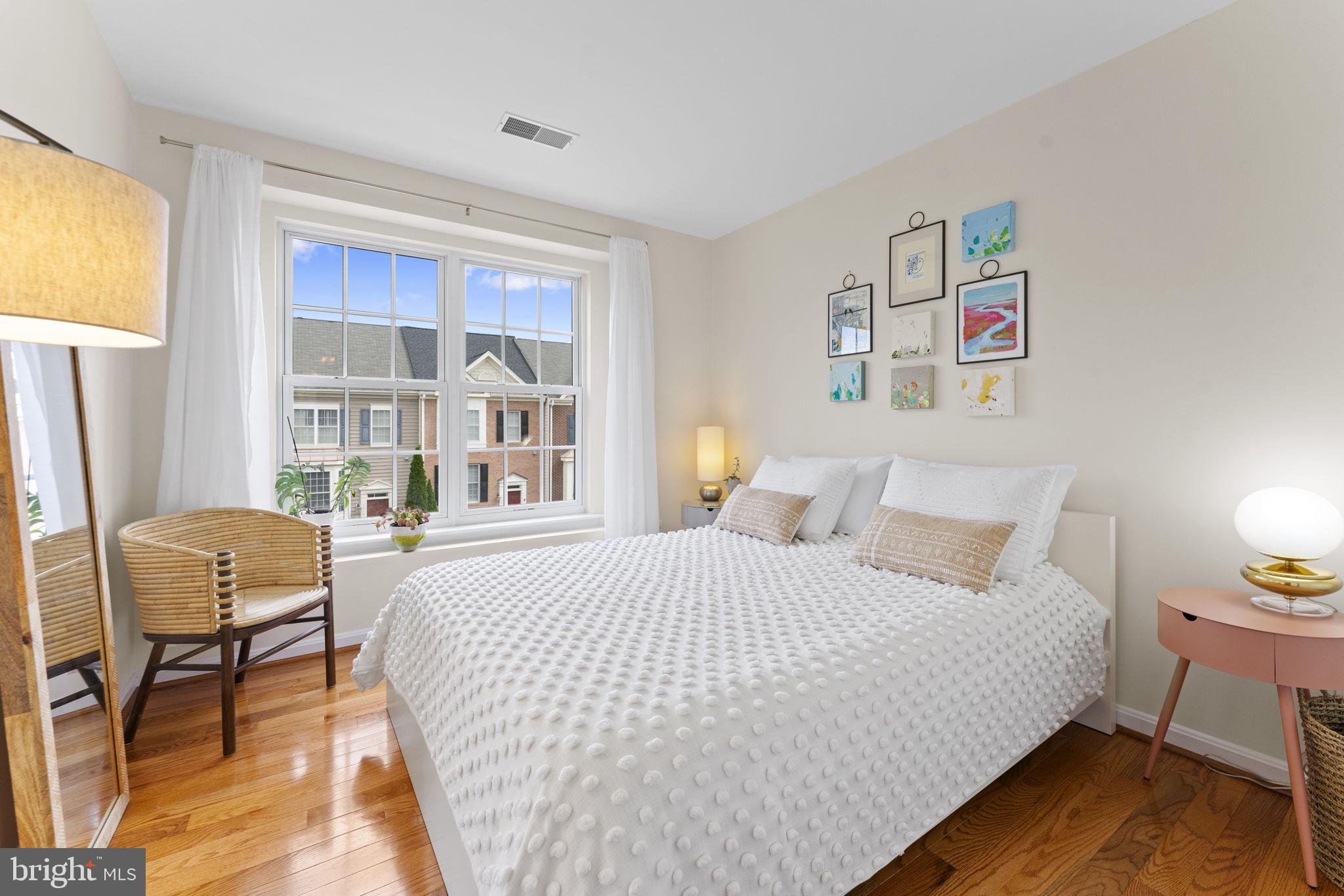 GROVE AT HUNTLEY MEADOWS - Residential Lease