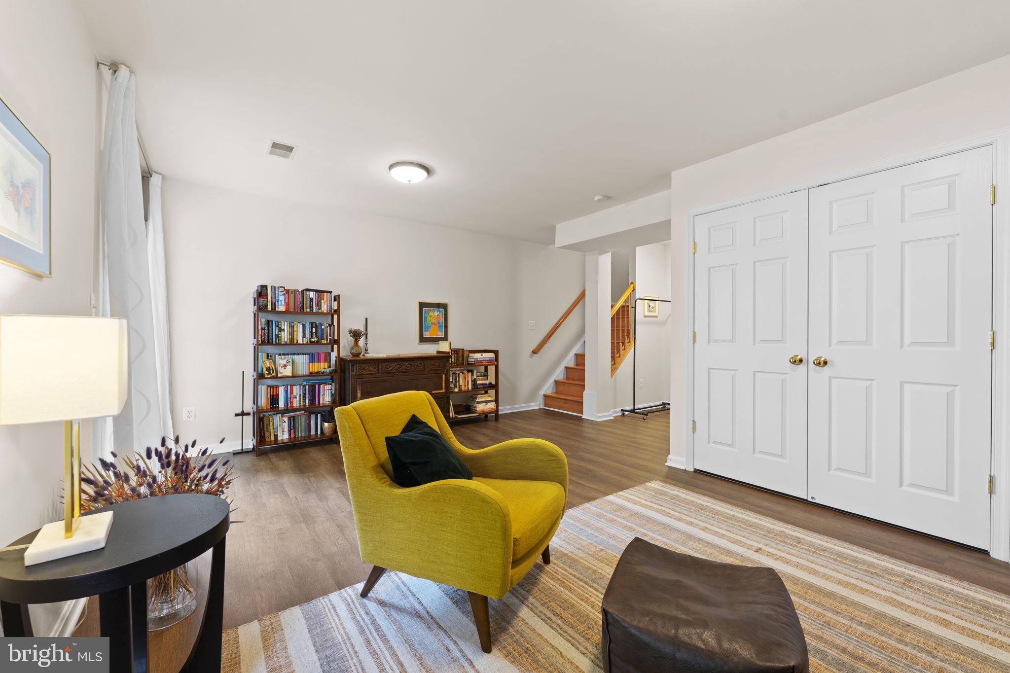 GROVE AT HUNTLEY MEADOWS - Residential Lease