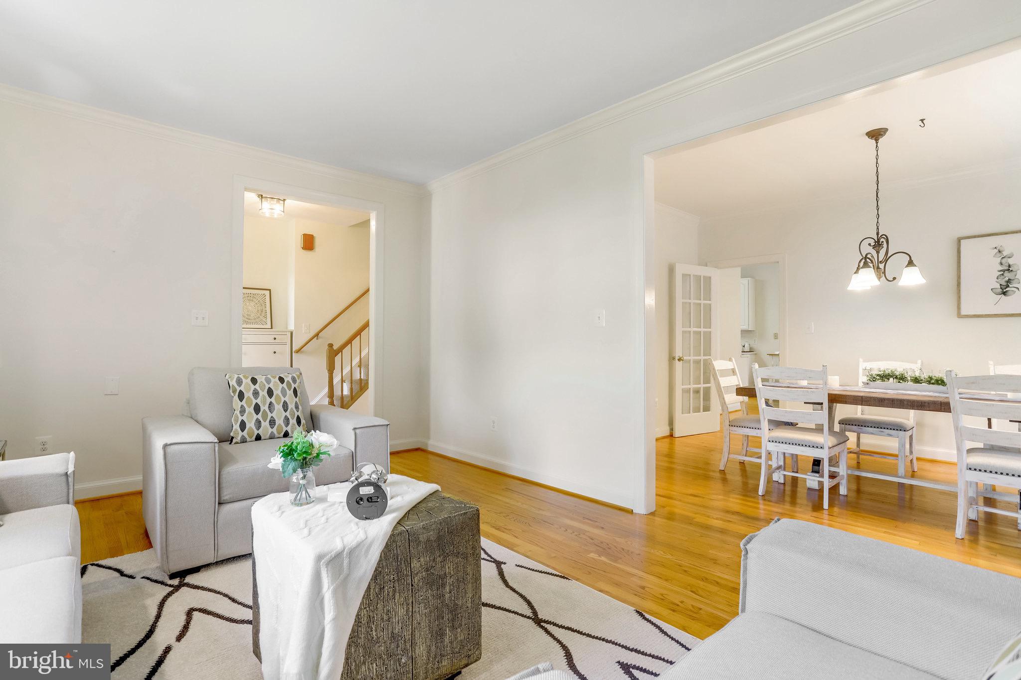 ARLINGTON - Residential