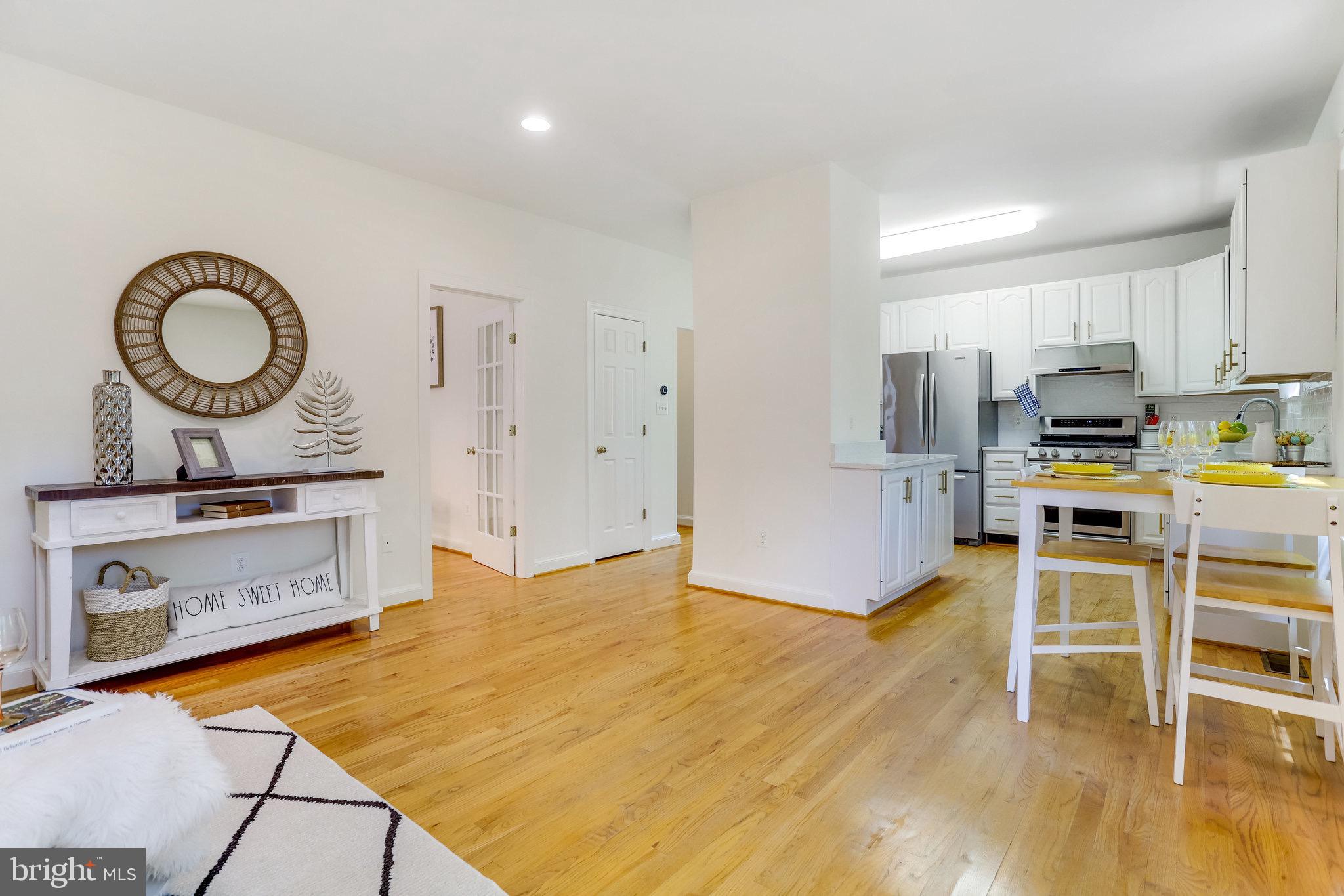 ARLINGTON - Residential