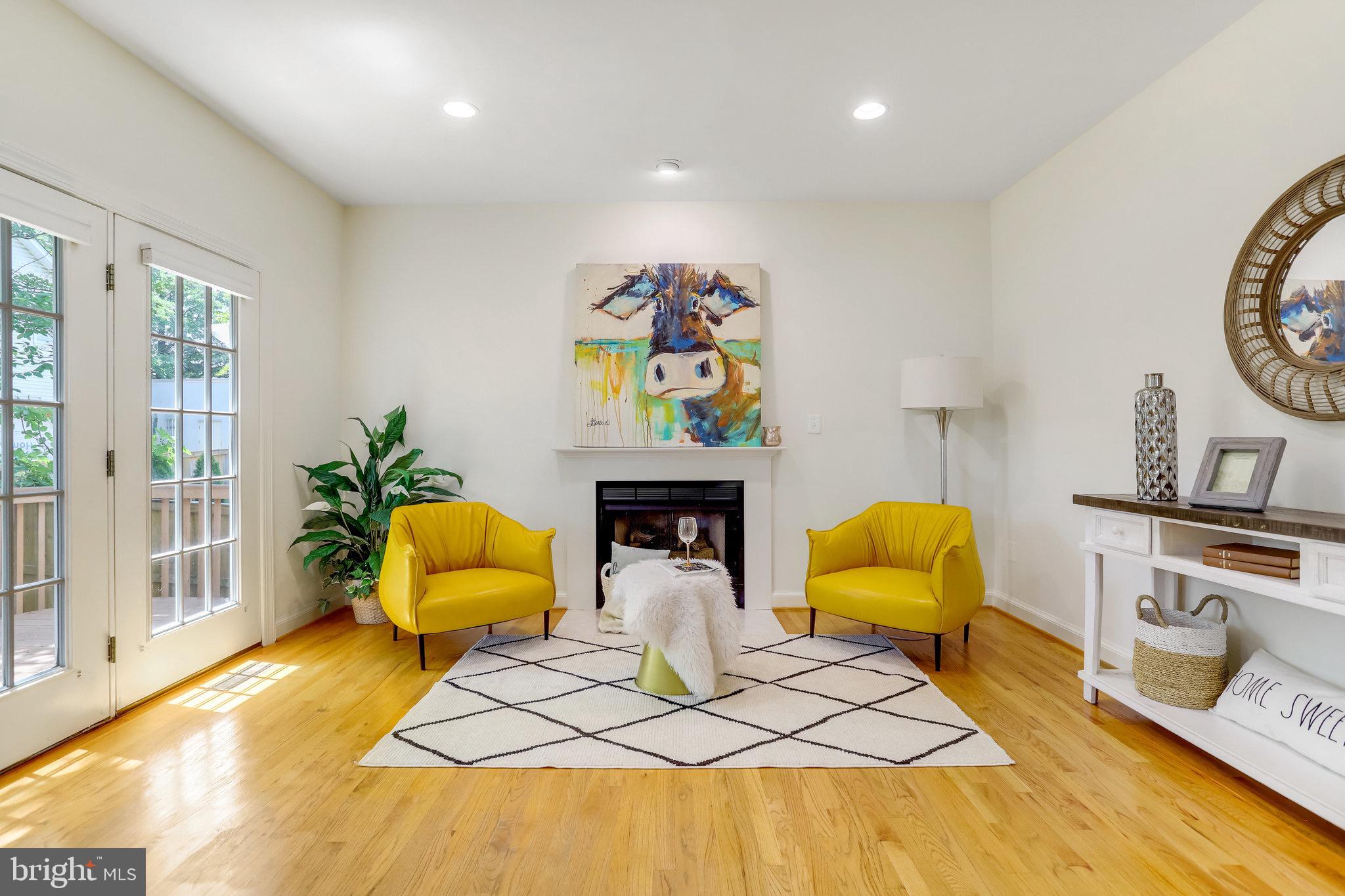 ARLINGTON - Residential