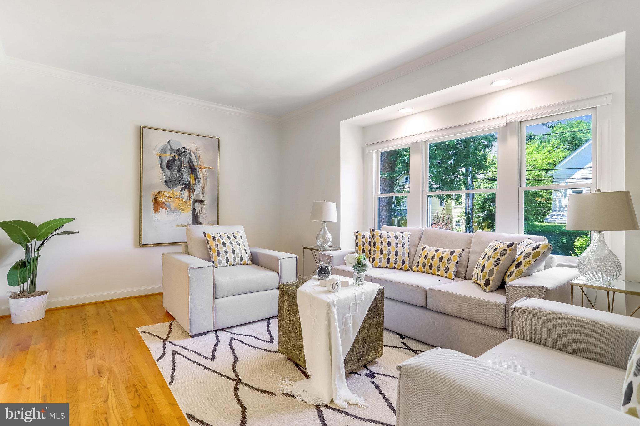 ARLINGTON - Residential