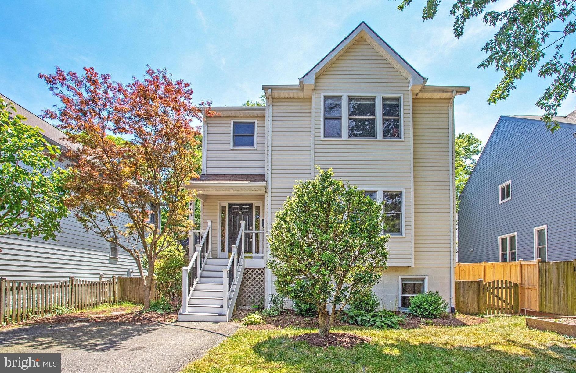 ARLINGTON - Residential