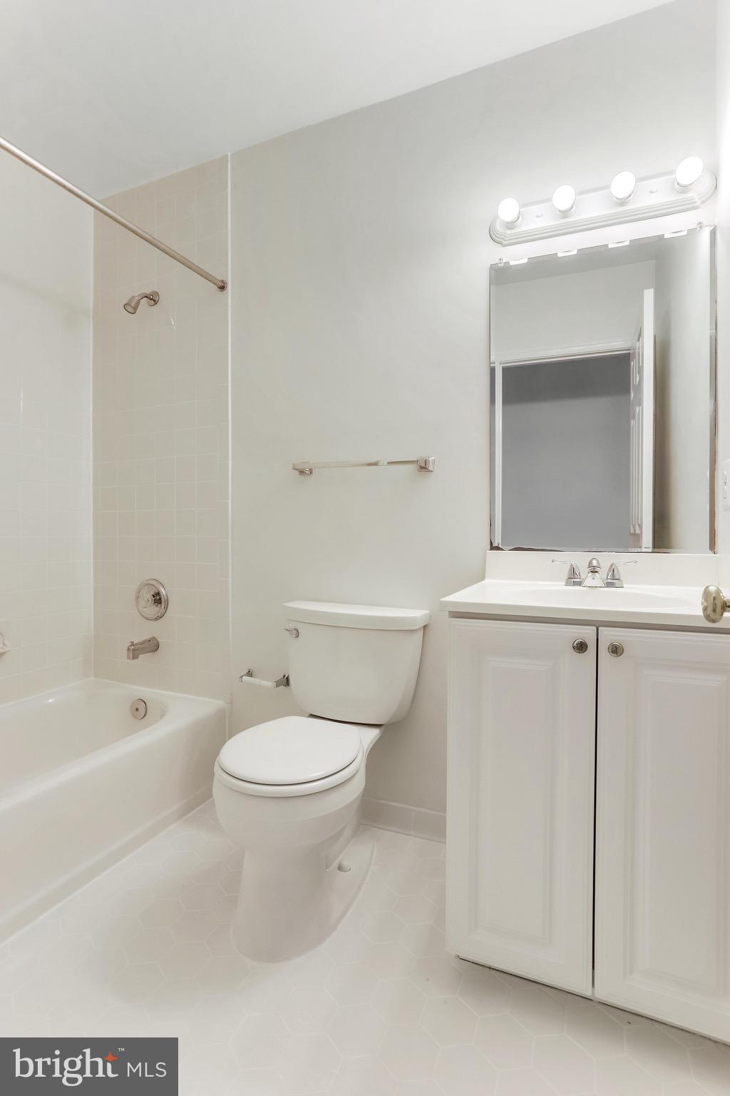 ARLINGTON - Residential