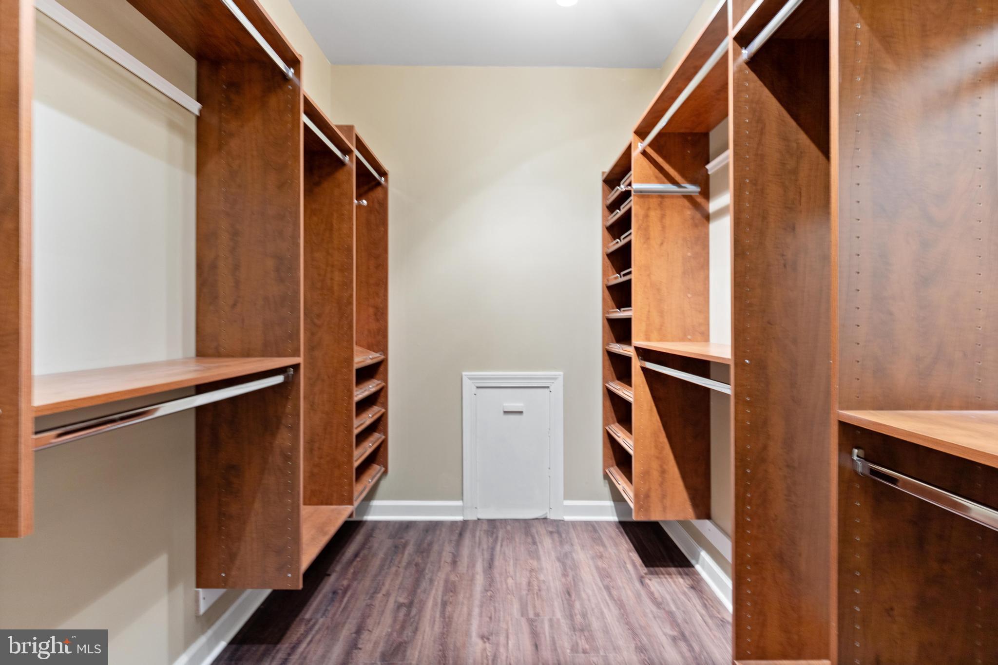 HIDDEN GLEN - Residential