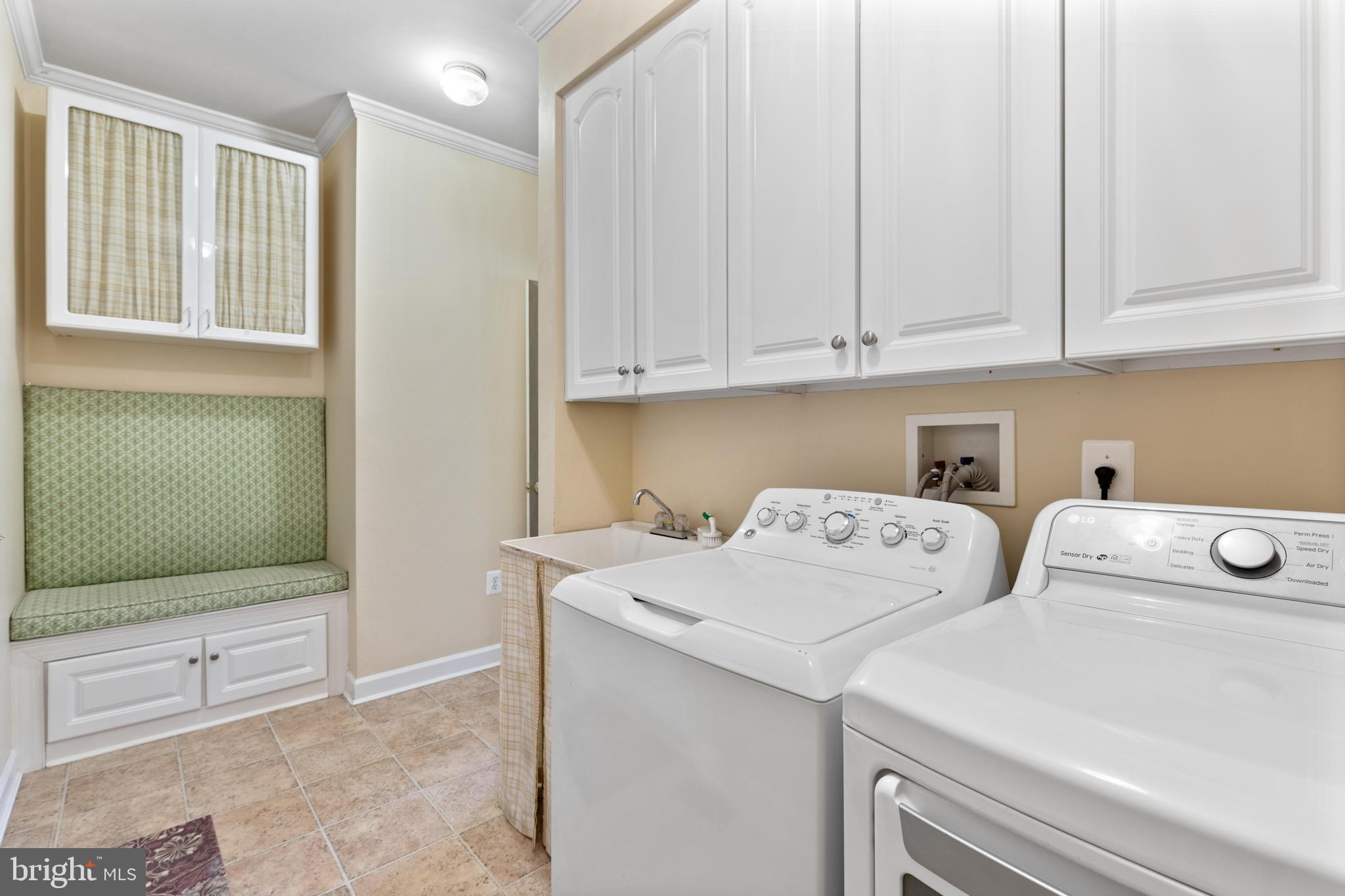 HIDDEN GLEN - Residential