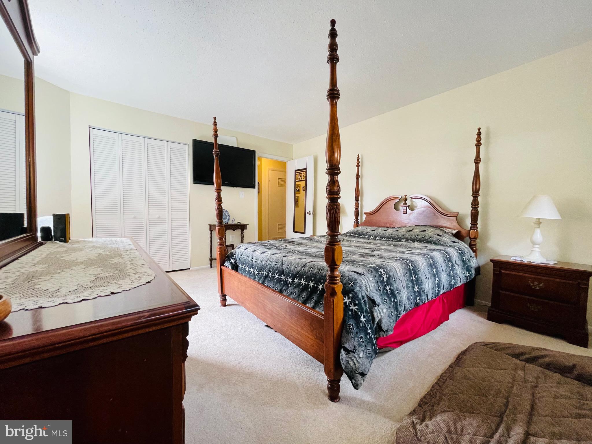 ROCKLAND RUN - Residential