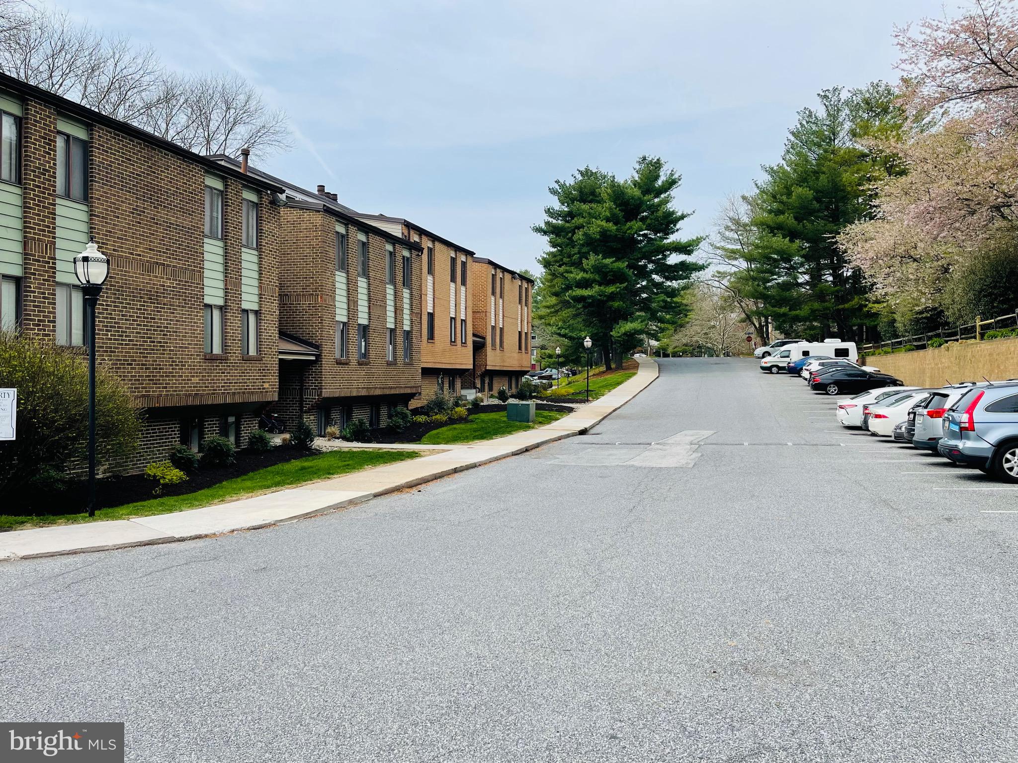 ROCKLAND RUN - Residential