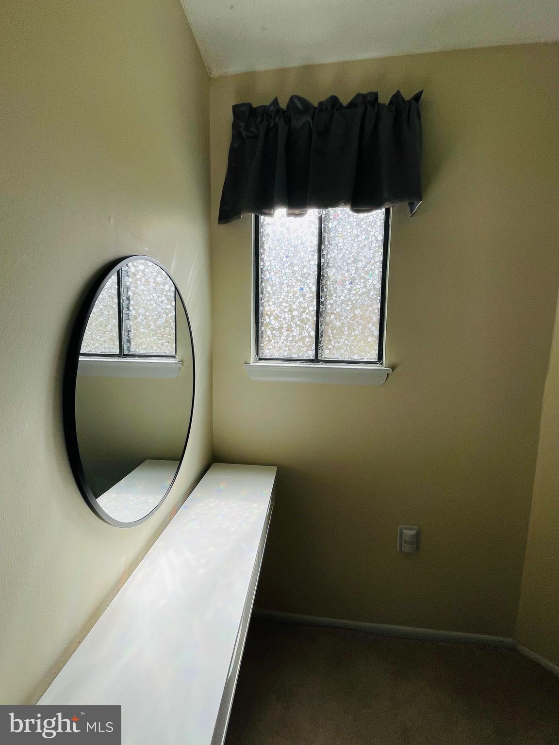 ROCKLAND RUN - Residential