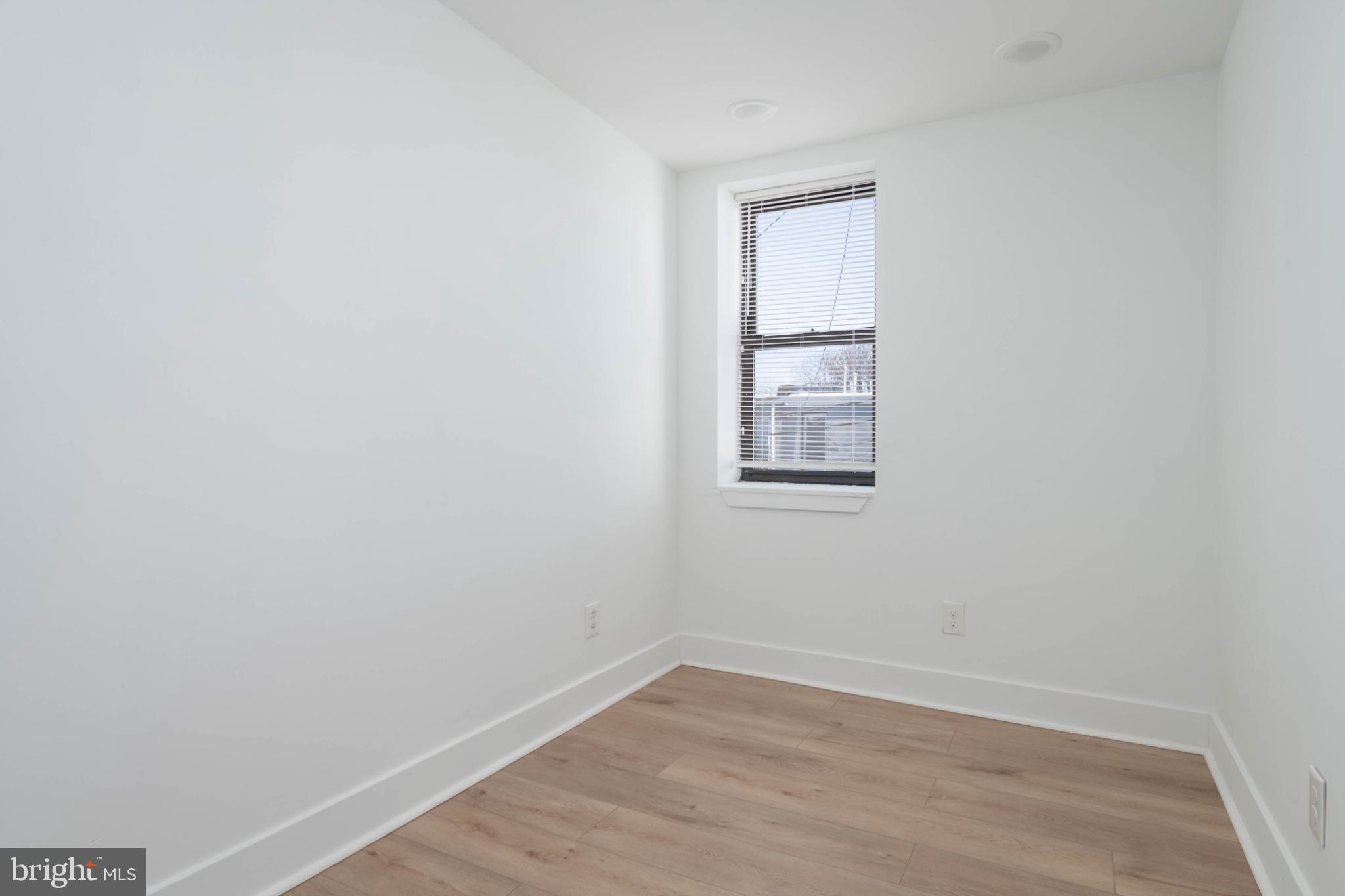 MCELDERRY PARK - Residential