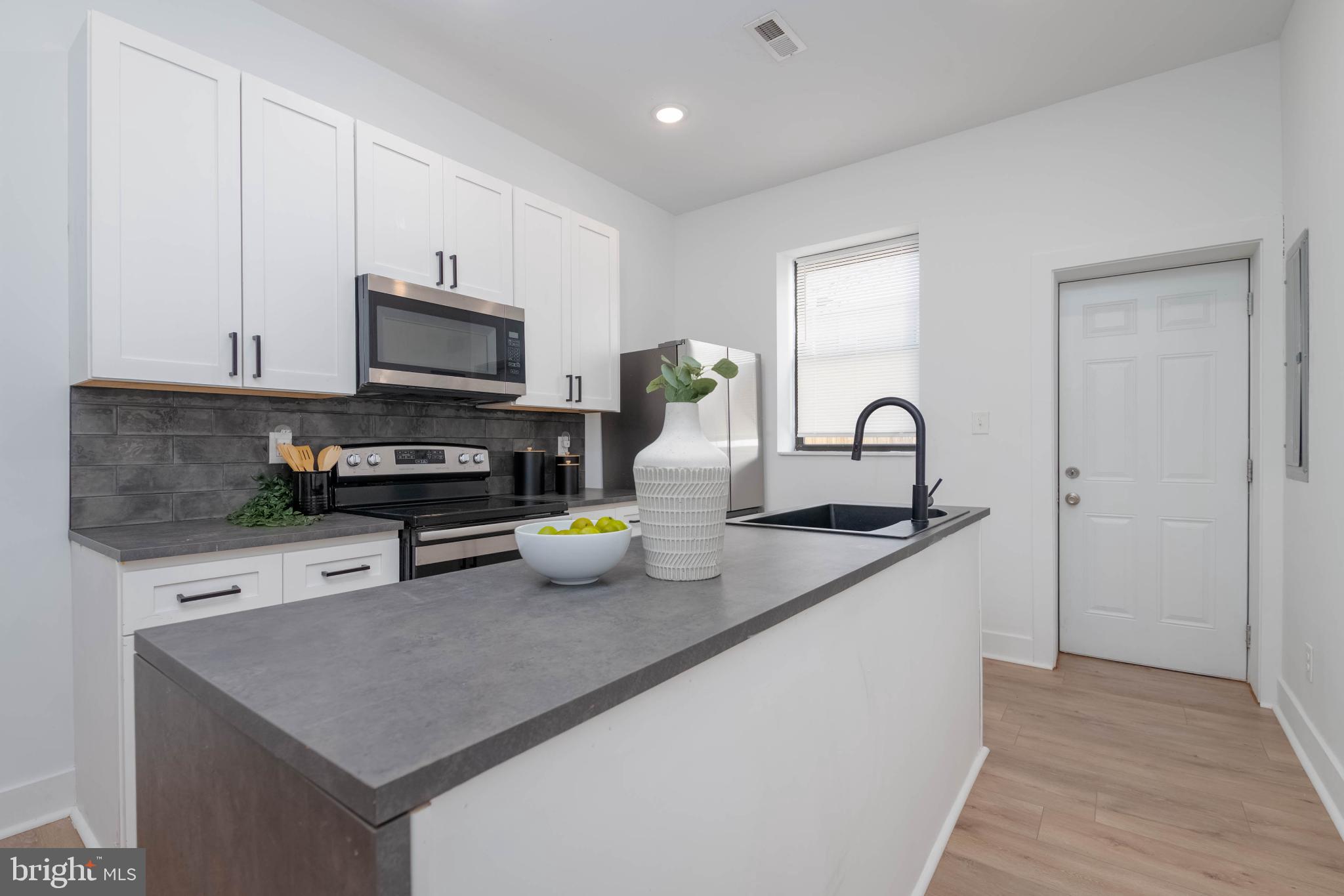 MCELDERRY PARK - Residential