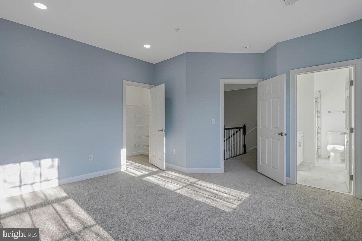 AUTUMN HILLS - Residential