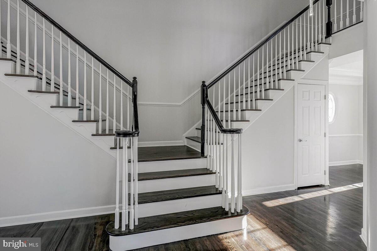 AUTUMN HILLS - Residential