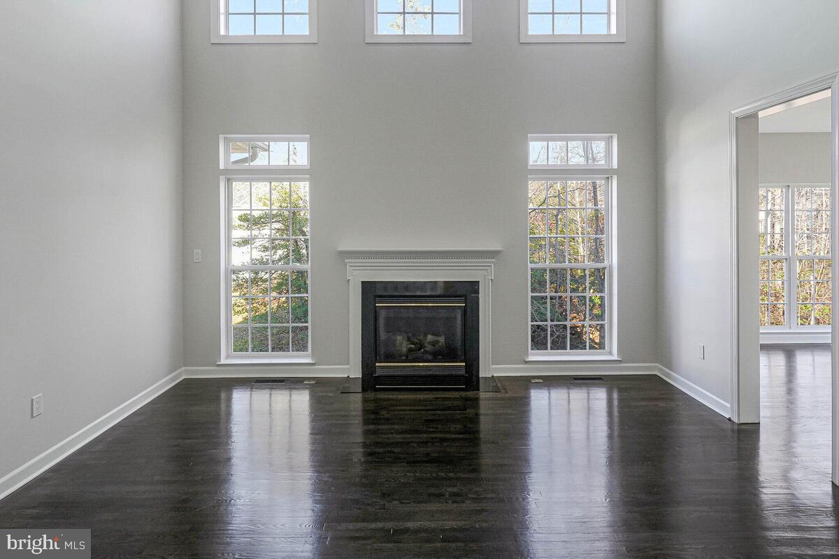 AUTUMN HILLS - Residential