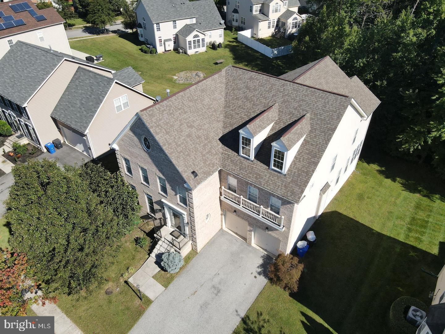 AUTUMN HILLS - Residential