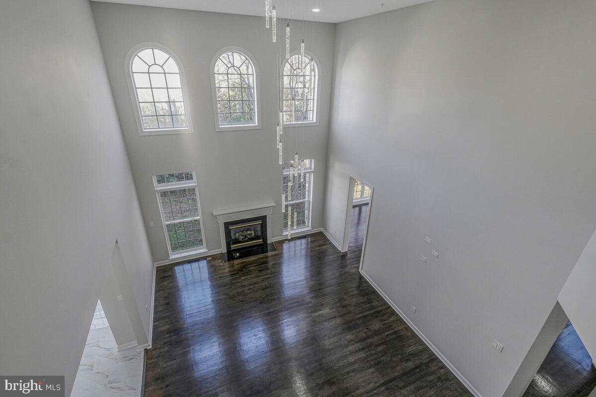 AUTUMN HILLS - Residential