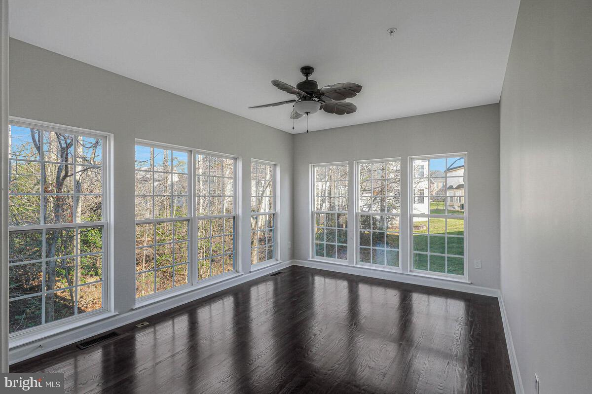 AUTUMN HILLS - Residential