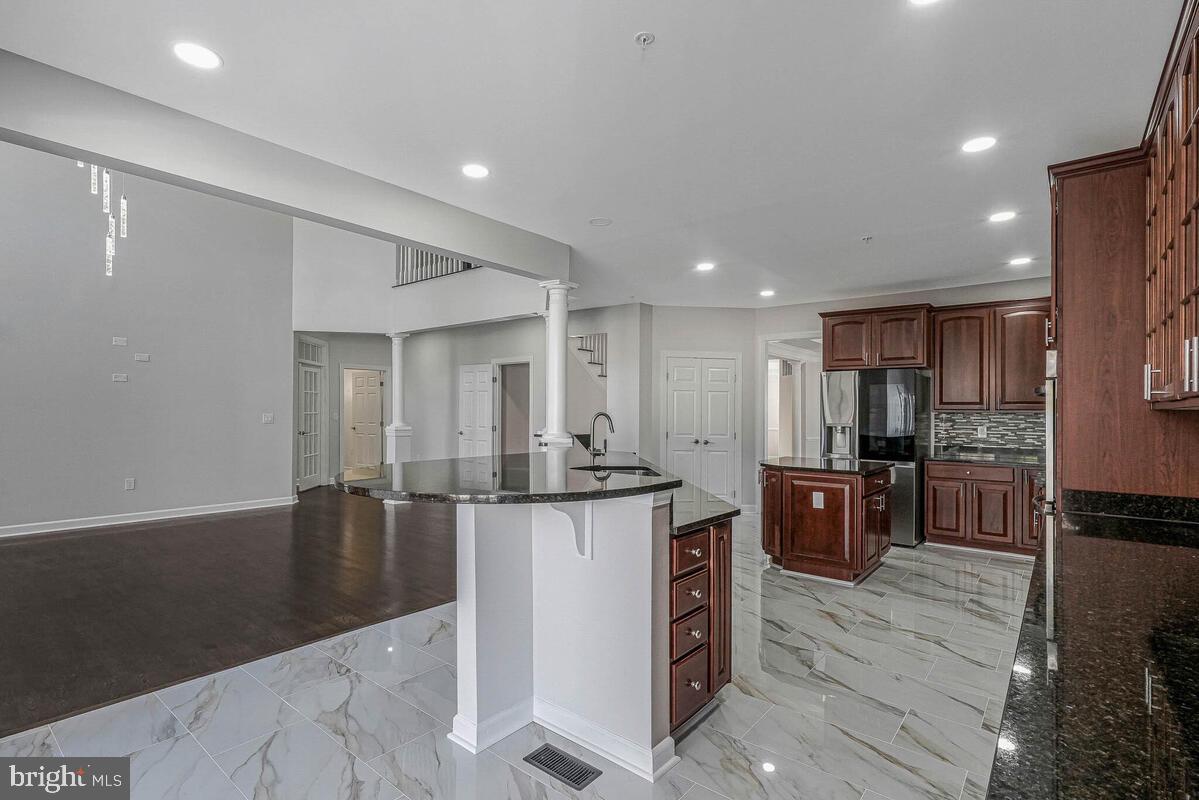 AUTUMN HILLS - Residential