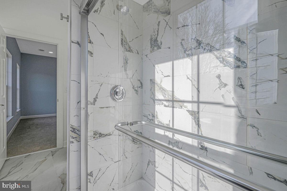 AUTUMN HILLS - Residential