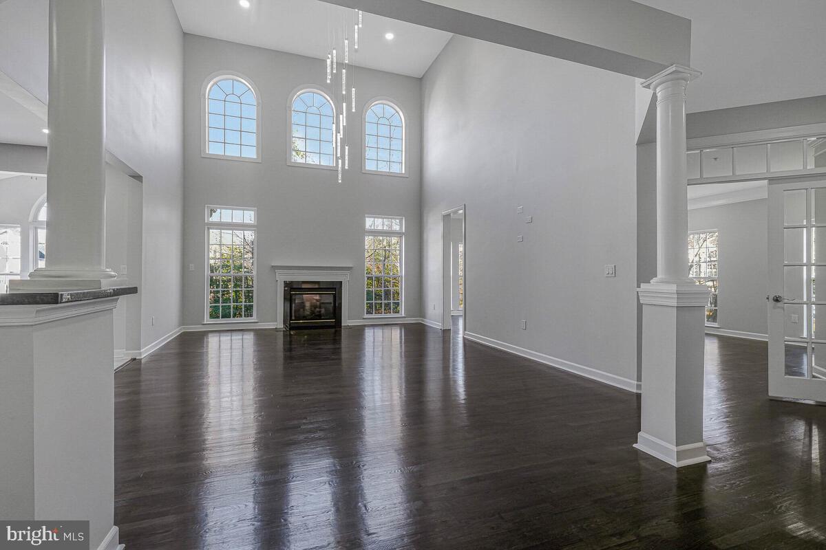 AUTUMN HILLS - Residential