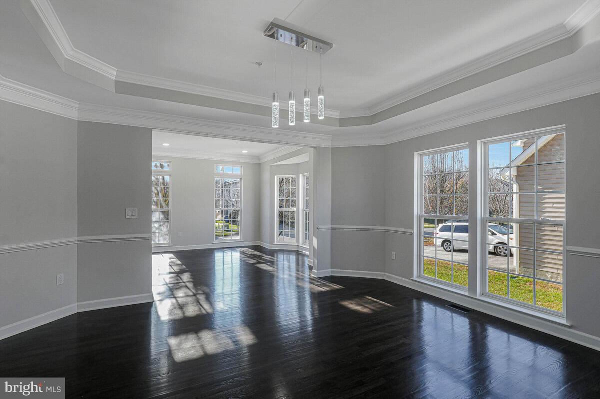 AUTUMN HILLS - Residential