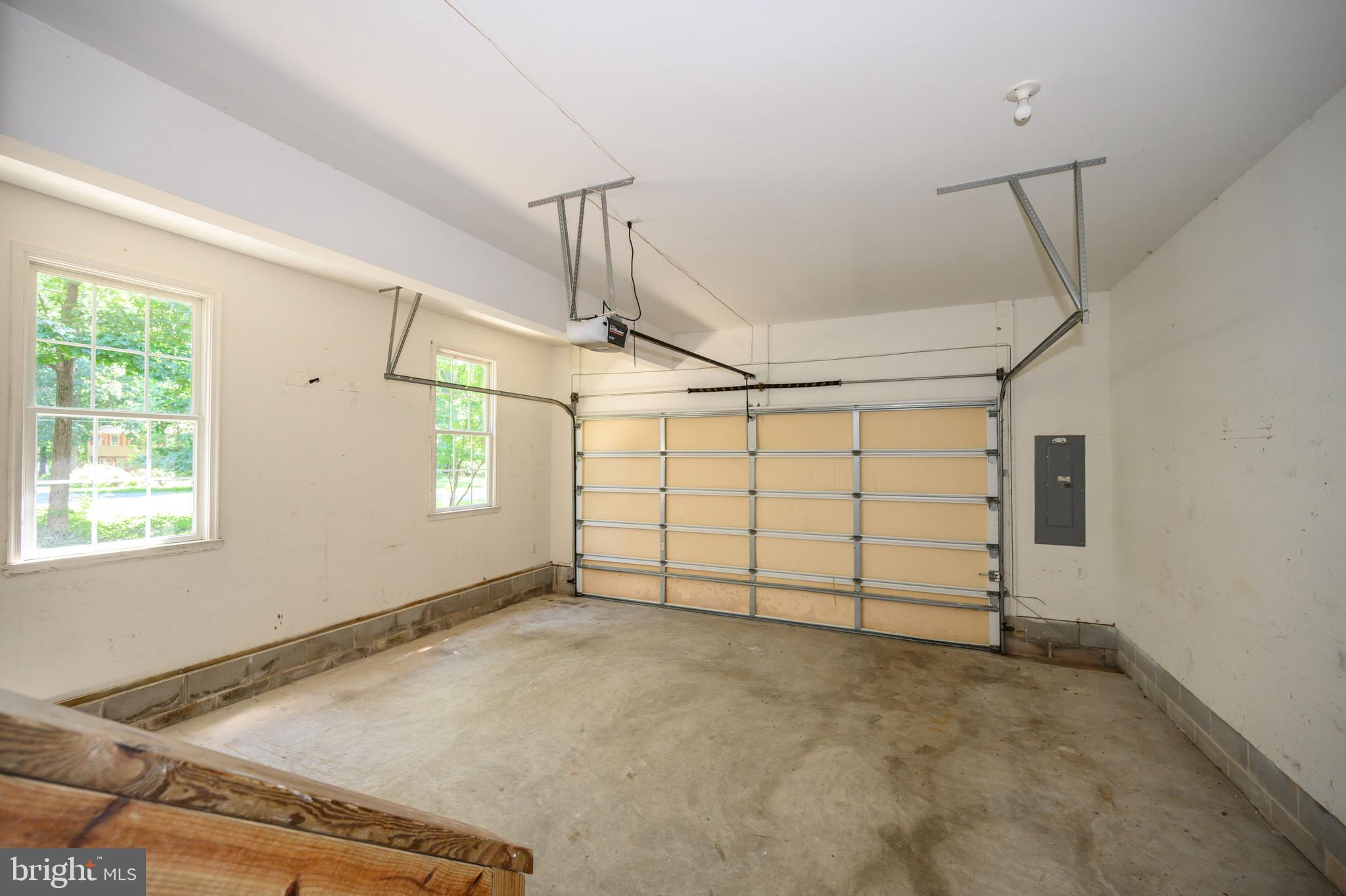 BAY CITY - Residential